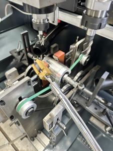 L'attrezzatura YYQ-50 orizzontale su misura della macchina equilibratrice dinamica viene utilizzata per le funzioni di fresatura e perforazione - Product Image 3