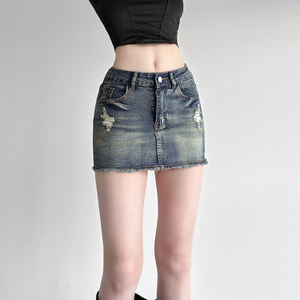 Mini-jupe en jean vintage tendance pour femme, design cargo patchwork, ourlet brut sexy, tenue de club et décontractée au quotidien - Product Image 5