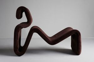 Fauteuil de salon moderne Jan Eskelius Etcetera en tissu velours durable pour salon et hôtel - Product Image 4