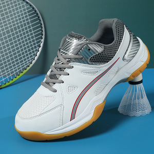 Nouvelles chaussures de sport unisexes respirantes, antidérapantes et légères en maille pour le badminton, le tennis de table et l'entraînement au volley-ball - Product Image 3