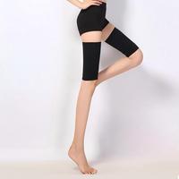Manchon de compression médical pour jambe avec bande en silicone pour l'arthrite, la douleur, la récupération des blessures, les varices 20-30 mmHg