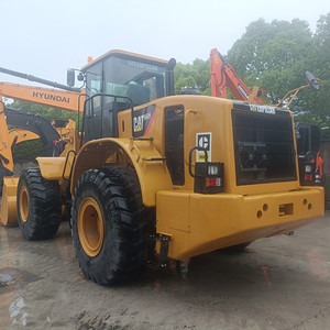 Chargeuse sur pneus d'occasion Cat 966H, faible nombre d'heures, d'origine japonaise, modèle classique robuste, efficace pour les carrières et la construction. - Product Image 6
