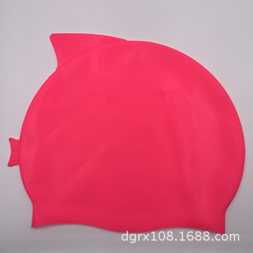 Gorro infantil con forma de pez: rosa melocotón