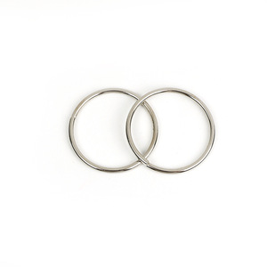 Double <b>Ring</b> Magic <b>Circle</b> 3.5Cm Silver Automatic Spinning Magic Trick Prop For Magic Performance - Product Image 5