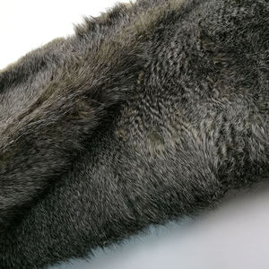 Couverture de jet de canapé en fausse fourrure grise de vison en peluche écologique de luxe tissée solide à rayures florales Festival ventes directes d'usine - Product Image 4