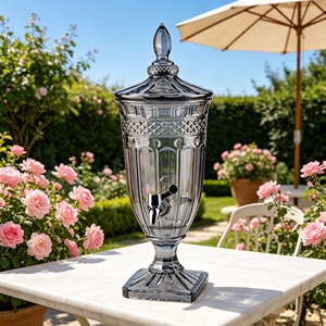 Distributeur de jus de couleur gris fumée galvanoplastie taille 2L avec robinet pour hôtel, restaurant et bar de AO Verrerie - Product Image 4