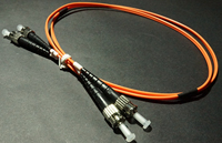 Cordon de raccordement optique d'usine Hanxin SC FC LC ST 10/100m cavalier à fibre à double cœur équipement à fibre optique monomode