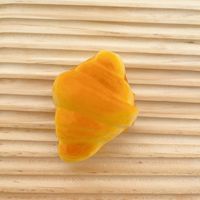 Jouet Squishy Toast 2026 : Jouet Anti-Stress le Plus Vendu, Jouet Sensoriel Réaliste en PU à Remontée Lente en Forme de Boule d'Ananas, Certifié ASTM/CE