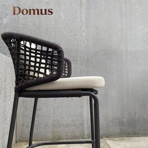 Tabouret de <span class=keywords><strong>bar</strong></span> extérieur moderne nordique contemporain avec structure en aluminium et dossier tressé en cordes, léger et durable pour usage hôtelier - Product Image 5
