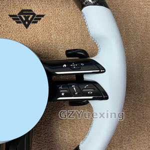 <span class=keywords><strong>Volant</strong></span> en fibre de carbone de haute qualité personnalisé pour Mercedes Benz Classe C Classe A Classe E <span class=keywords><strong>AMG</strong></span> <span class=keywords><strong>W204</strong></span> <span class=keywords><strong>C63</strong></span> W212 W218 W207 W223 - Product Image 3