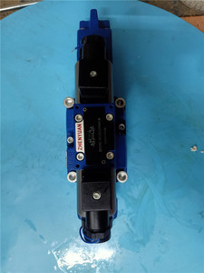ZHENYUAN 4WRVE 0811404347 4WRVE16V1 -120M-2X/G24K0/B5M-869 25V370M-2X/G24K0/B5M 4WRVE16V200M แบบสัดส่วน - Product Image 3
