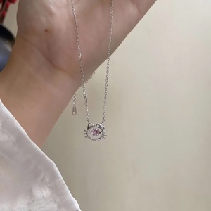 Kt Cat Beating Heart Necklace For Women Light Luxury Elegant Clavicle Chain Cartoon Themed Pendant Everyday Wear - Product Image 2