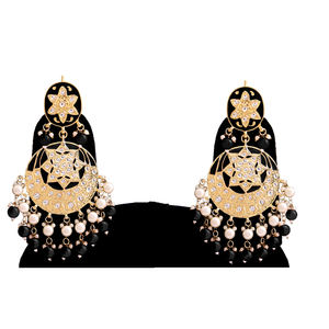 Boucles d'oreilles pendantes ethniques, ornées de perles, base en alliage durable, conçues pour les tenues de soirée, les tenues de mariée, bijoux pour femmes - Product Image 2