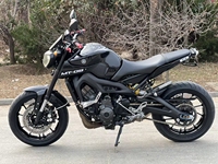 Motor Bekas Yamaha MT-09 Moto Streetbike Sepeda Motor Bekas Tiga Silinder Bergaya dan Trendi untuk Jalan-Jalan dengan Kepribadian