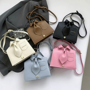 Borsa a Tracolla da Donna di Tendenza 2026, Forma Unica, Borsette e Borse a Mano per Signore, Piccola Borsa Carina per Giovani Donne - Product Image 1