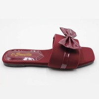 2025 nouveau style de haute qualité en plein air pantoufle chaussures Style populaire sandales plates chaussure designer décontracté diapositives pantoufles femmes pour arc