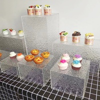 Fabricant personnalisé OEM/ODM présentoir de fête de mariage eau claire blanc Buffet acrylique présentoir de nourriture risers cubes pour