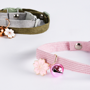 Collar bonito personalizado con campanas, stock a granel, fabricación al por mayor, collar de seguridad para perros pequeños, accesorios baratos para abalorios para mascotas - Product Image 3