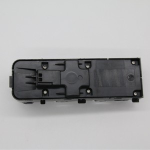 สวิตช์กระจกไฟฟ้า Volvo รุ่น 31415521 สำหรับ S90 ปี 16-22 ควบคุมกระจกประตูรถยนต์ - Product Image 4