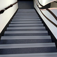 Bandes de roulement en caoutchouc souples anti-dérapantes en vinyle pour nez d'escalier, protection des bords, moulure, pour l'extérieur et l'intérieur