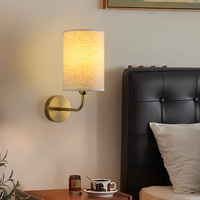 Applique murale LED sans fil en tissu pour intérieur, base E26, batterie rechargeable, installation adhésive pour salon