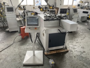 Tự động <span class=keywords><strong>CNC</strong></span> Đồng Ống Rolling <span class=keywords><strong>Machine</strong></span> góc thép Con lăn máy uốn điện Ống Rolling <span class=keywords><strong>Machine</strong></span> - Product Image 2