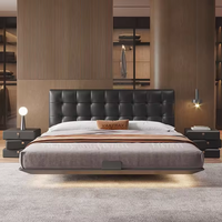 Service clé en main pour projet de villa : mobilier complet de haute qualité, ensemble de chambre à coucher de luxe italien sur mesure avec lit de luxe et rangements