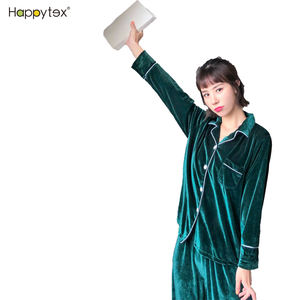 Conjunto de <span class=keywords><strong>pijama</strong></span> de terciopelo para <span class=keywords><strong>hombre</strong></span> y mujer, ropa de dormir de manga larga con pantalones y Tops sólidos personalizados OEM para <span class=keywords><strong>invierno</strong></span> - Product Image 5