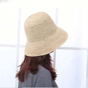 Chapeau Bob Personnalisable en Paille de Raphia de Madagascar, Crocheté, pour Femme – Idéal Plage, Soleil, Été, Décontracté, Pêche, Voyage - Product Image 5