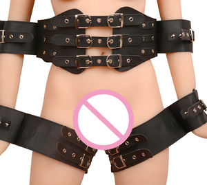 女性のボディハーネスのためのスレーブ大人の革ボンデージ大人のおもちゃ - Product Image 2