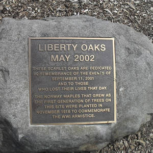 Plaque de signalisation pour bâtiment - Plaque nominative professionnelle en laiton pour la guidage dans le hall d'accueil - Product Image 2