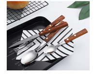 Set d'argenterie avec couteaux à steak, fourchette de table moderne en acier inoxydable et cuillères Couverts avec poignée à rivets Couverts en ABS