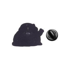 Pin Enamel Kucing Tabby Oranye Gemuk Lucu Dengan Headphone, Bros DJ Kitty Untuk Dekorasi Ransel - Product Image 5