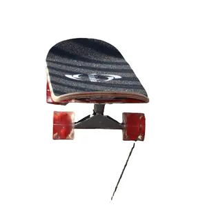 스케이트 보드 헬멧 도매 스케이트 보드 트럭 사용자 정의 고무 스케이트 보드 휠