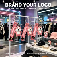 Porte-clés personnalisé en PVC mignon motif dessin animé, porte-clés ours en caoutchouc souple avec dragonne, logo personnalisé, cadeau promotionnel, OEM/ODM