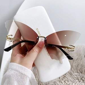 Butterfly Sunglasses For Women <b>Large</b> <b>Frame</b> Gradient Blue Lens UV400 Metal <b>Frame</b> Fashionable Street Style Outings Parties - Product Image 3