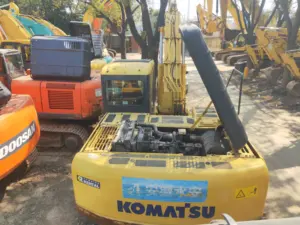 สภาพดีมือสอง Komatsu รถขุด PC200-7 มือสอง 20 ตัน komatsu รถขุด pc200-8 pc200-6 ผลิตในญี่ปุ่นรถขุด