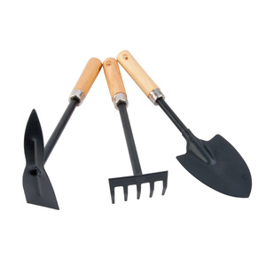 Garden Hand Tools 3 Piece Set With Wooden Handle Durable Iron Plastic Coating For Garden Use - Product Image 1