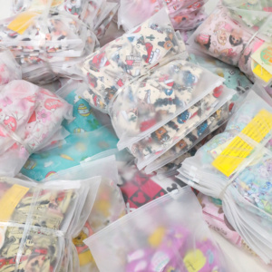 सभी प्रकार के मुद्रित बांस के बच्चे पजामा कस्टम ब्लाइंड बॉक्स जम्पसूट रहस्यमय बॉक्स जम्पसूट रहस्यमय बक्से नवजात बांस के स्लीपर - Product Image 6