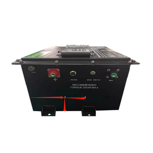 Batterie de bateau au phosphate de fer et de lithium haute capacité 48V 100Ah avec compatibilité fer et solaire - Product Image 4