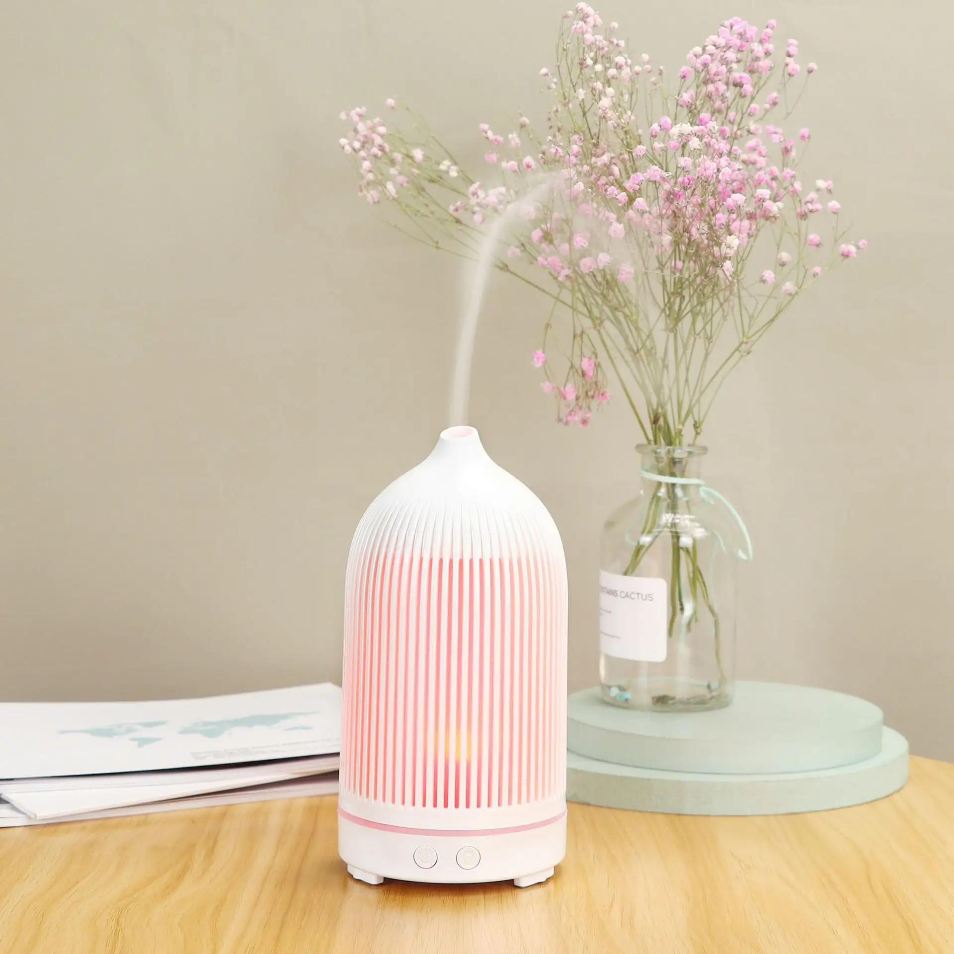 Manufacturer wholesale wood grain aromatherapy machine 5V USB humidifier office desk ultrasonic essential oil diffuser