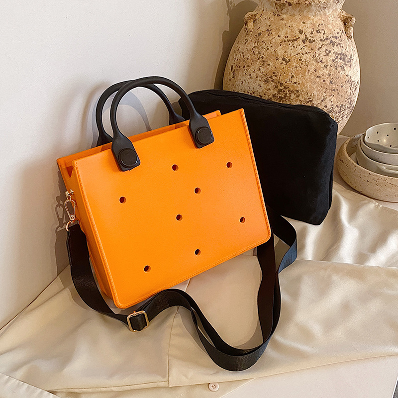 New Fashion Felt Handbag Punching Women's Tote Bags With Shoulder Strap for Women Hand Tote Bag Beach Bag
