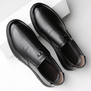Mocasines de Cuero para Hombre, con Punta Descubierta, Suela de Goma Antideslizante, Entresuela de EVA, Diseño Sólido, Zapatos Casuales de Verano para Conducir y Uso Diario - Product Image 3