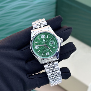Reloj Mecánico Automático de Alta Calidad con Esfera Verde, Acero 904L, Cristal de Zafiro, Ventana de Fecha, Movimiento 3235, Resistente al Agua, para Hombre - Product Image 1