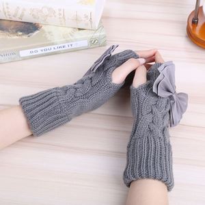 Gants pour femmes élégants, chauffe-mains d'hiver, mitaines en fausse laine tricotées au crochet, gants chauds sans doigts pour femmes - Product Image 4
