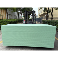 Plaque de plâtre hydrofuge en gros de Chine 12,5 mm 1200x2400 avec surface en papier vert pour plafond et mur de salle de bain