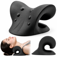 Oreiller de traction cervicale pour le soutien du cou, l'alignement de la colonne vertébrale et l'amélioration de la posture, oreiller ergonomique pour étirement du cou pour une utilisation quotidienne