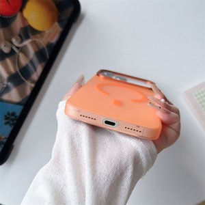 เคสโทรศัพท์แม่เหล็กแบบสัมผัสผิวเรียบ สำหรับ 18 Pro Max เคสแม่เหล็กแบบโปร่งแสงด้าน สำหรับ iPhone 17 Pro Max ขอบโลหะ - Product Image 4