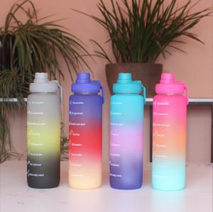 Borraccia Sportiva Portatile <span class=keywords><strong>in</strong></span> Plastica da 1000ml Personalizzabile <span class=keywords><strong>con</strong></span> Gradiente di Colore per Palestra - Offerta Imperdibile - Product Image 1