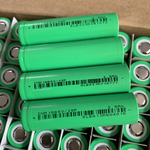 แบตเตอรี่ลิเธียมไอออน GEB ยี่ห้อ 18650 ความจุ 2500mAh 30A <span class=keywords><strong>12C</strong></span> 3.7V สำหรับเครื่องมือไฟฟ้า กำลังไฟ 10C ความจุ 2500mAh แบตเตอรี่แบบชาร์จได้จากโรงงาน 18650 <span class=keywords><strong>12C</strong></span> - Product Image 3
